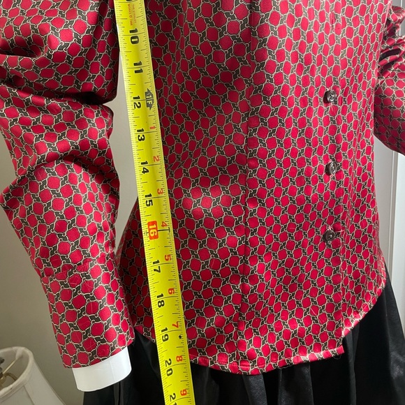Ann Taylor Red and Black Geometric Button Down Shirt - Picture 7 of 7